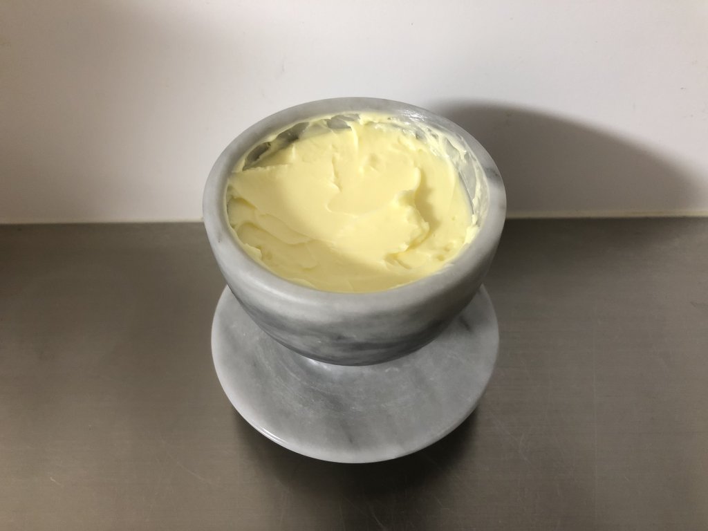 バターが常温保存できる便利アイテム「バタークロック」って？  健康オタクの備忘録